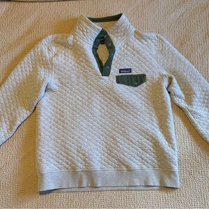 Patagonia Cream and Green Quarter-Zip Boxy Sweatshirt